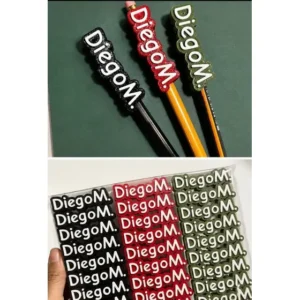 Etiquetas 3D personalizadas para lápices y colores (12 piezas)
